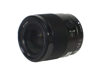 NZCameraHire.co.nz Auckland New Zealand Sony 35mmf1.8 lens